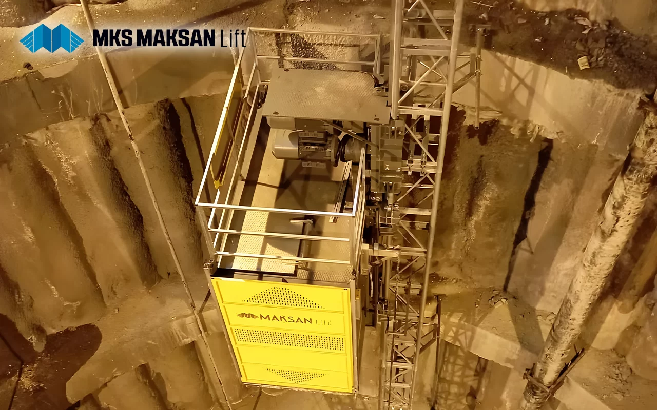 How is Maintenance of Construction Hoists Performed?